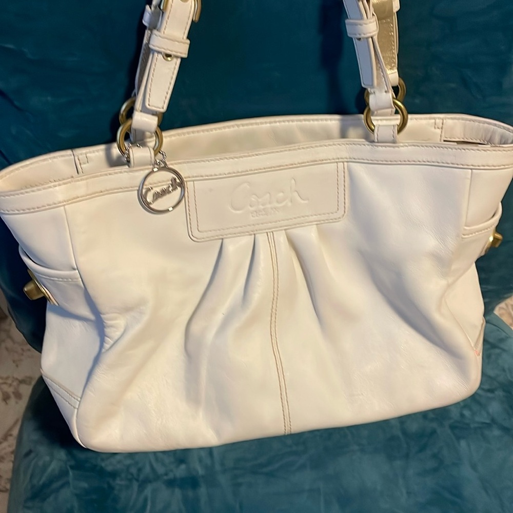 Coach white purse, euc